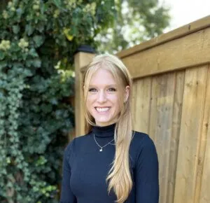 Dr. Lindsay Bryant